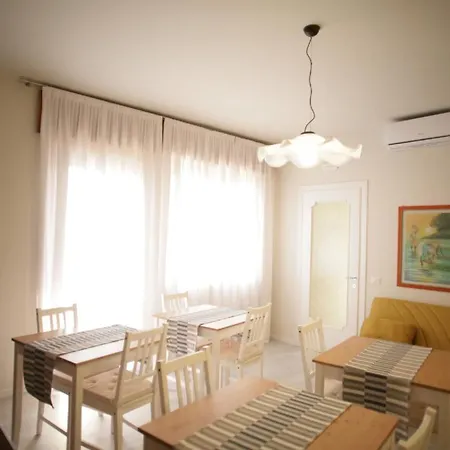 Bed & Breakfast Melograno 3*